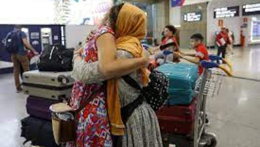 کانادا 295 مهاجر افغانستان از پاکستان منتقل کرد