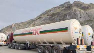 روزنامه "ملی": صادرات نفت روسیه به افغانستان سه برابر شده‌است