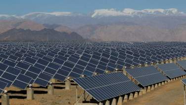 برای مقابله با کاهش برق در افغانستان پروژه انرژی خورشیدی را آغاز کردیم