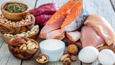مصرف زیاد پروتئین ممکن است باعث سکته شود