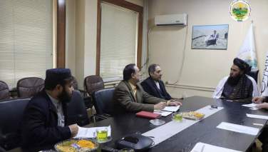 معین وزارت زراعت طالبان با معاون سفارت ایران دیدار کرد