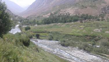 هفت سرنشین یک موتر در ولایت تخار پس از سقوط از ارتفاع کشته شدند