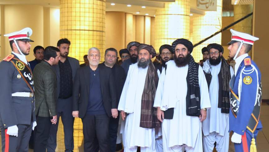 ملا برادر د ایران د ولسمشر د جنازې په مراسمو کې ګډون وکړ