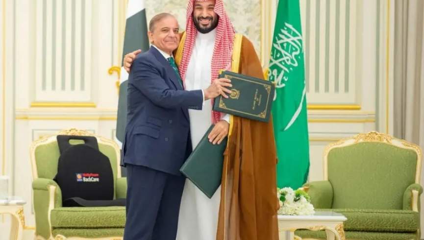 پاکستان شایعات فروش سلاح اتمی به عربستان را تکذیب کرد