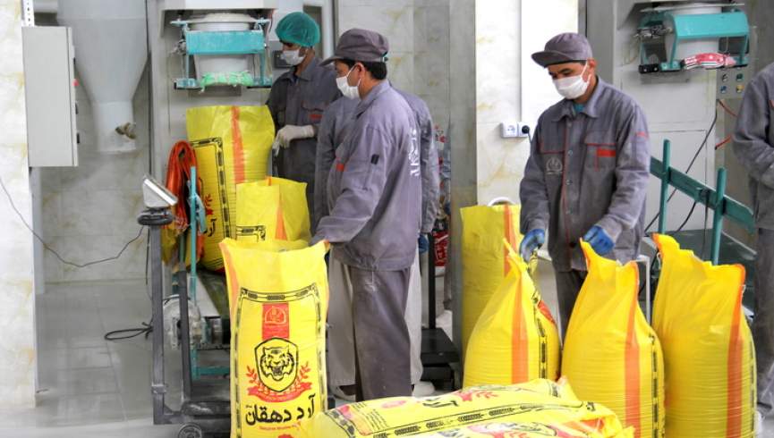 تأکید والی طالبان در هرات بر افزایش حقوق کارگران و تقویت تولید داخلی