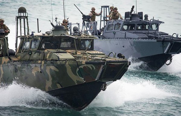 سپاه پاسداران ایران، سربازان امریکایی را آزاد کرد