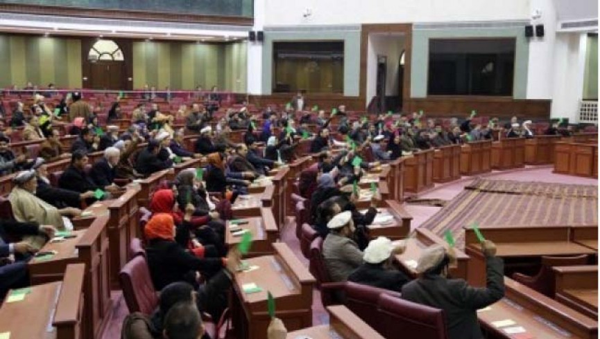 اختلاف نمایندگان بر سر گنجانیدن معرفی 8 نامزد وزیر در آجندای مجلس