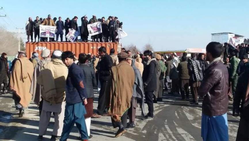 چهار دروازه ورودی شهر کابل از سوی معترضان به نتایج انتخابات پارلمانی مسدود شدند