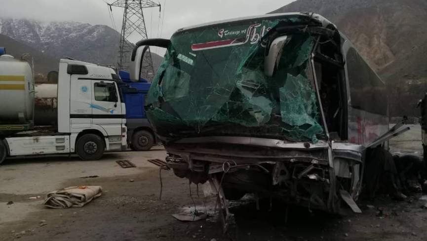 حادثه یک موتر مسافربری در سالنگ؛ 30 تن زخمی شدند
