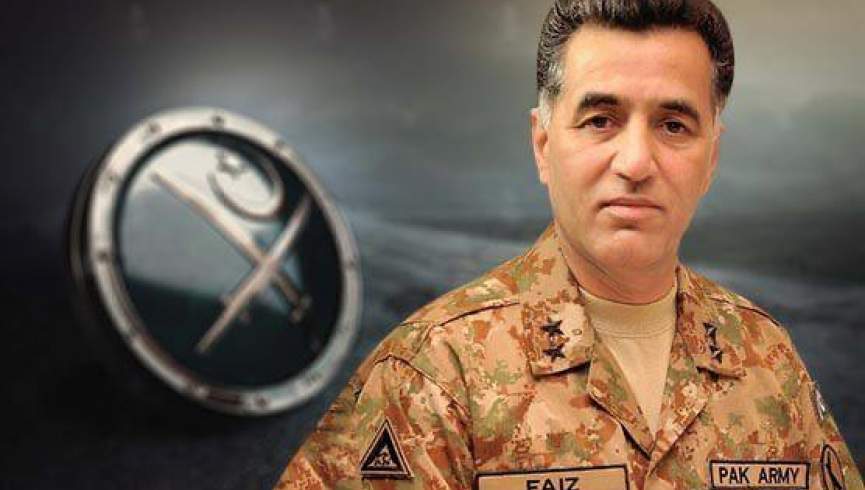 جنرال فیض حمید از فرماندهی قول اردوی پیشاور پاکستان استعفا می‌دهد