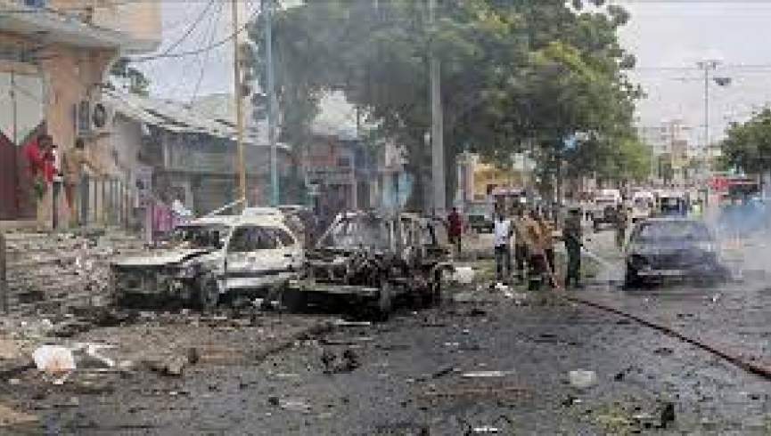 انفجار دو موتر بمبگذاری شده در سومالیا 15 کشته برجای گذاشت