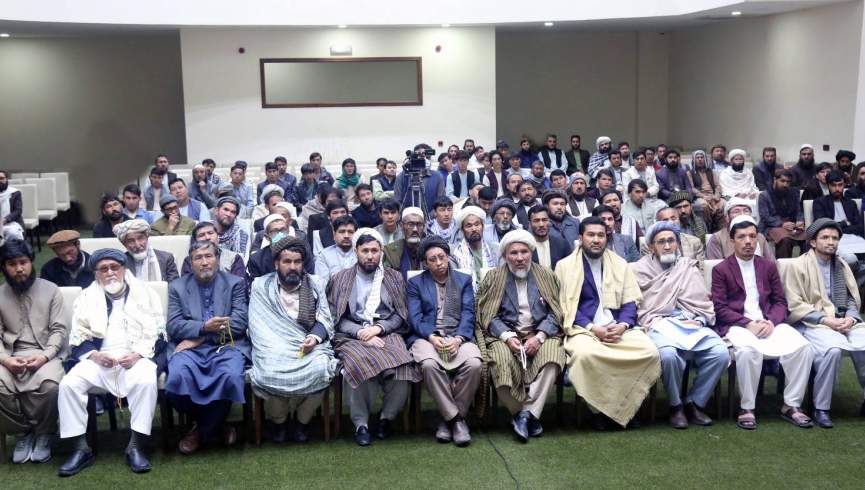شماری از باشندگان بامیان خواستار استخدام جوانان بامیانی در نظام طالبان شدند