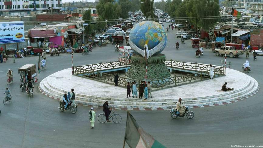 یک مرد در هلمند خانم‌اش را با تبر کشت