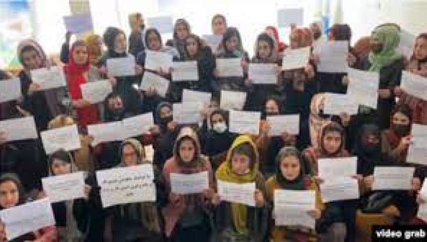 فعالان زن در کابل؛ جامعه جهانی برای رفع محدودیت‌ها بر طالبان فشار بیشتر بیاورد