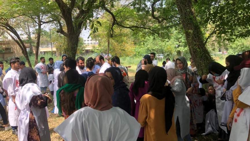 مهاجران افغانستان در پاکستان سازمان ملل را به عدم توجه به پروندهای مهاجرتی شان متهم کردند