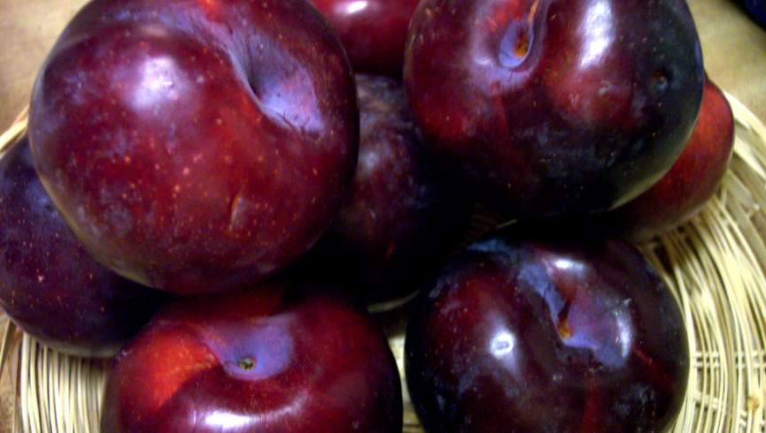 این میوه تابستانی را جایگزین تابلت آهن کنید