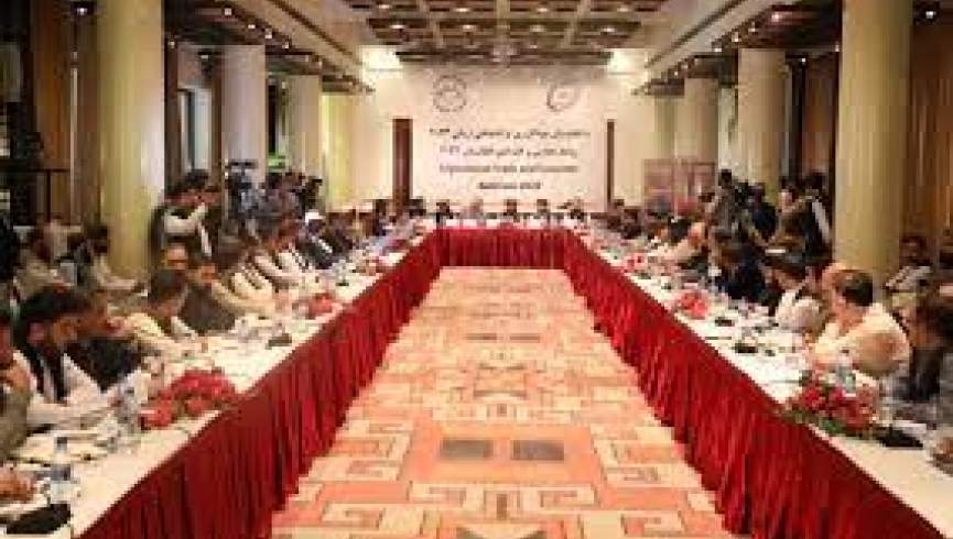 فعالان حقوق بشر به دیدار عضو انجمن بین‌المللی عملیات ثبات با طالبان اعتراض کردند