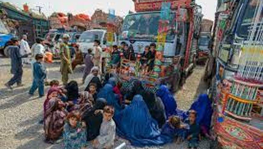پس از تسلط طالبان 600 هزار مهاجر افغانستان به پاکستان پناه برده‌اند