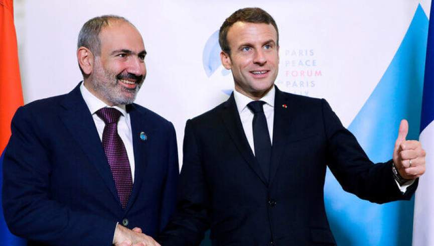 رهبران فرانسه و ارمنستان تیلفونی رایزنی و گفتکو کردند