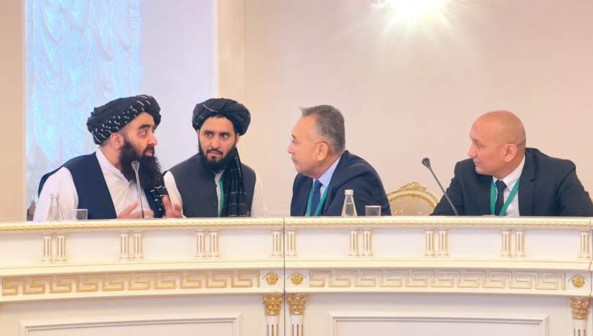 سرپرست وزارت خارجه گروه طالبان با نماینده قرقیزستان دیدار کرد
