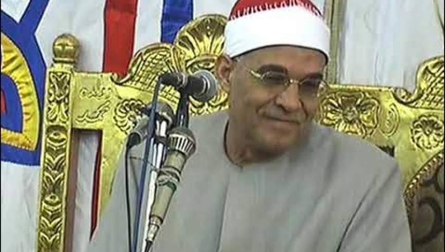 قاری مصری به دلیل خطا در تلاوت، شش ماه از تلاوت منع شد