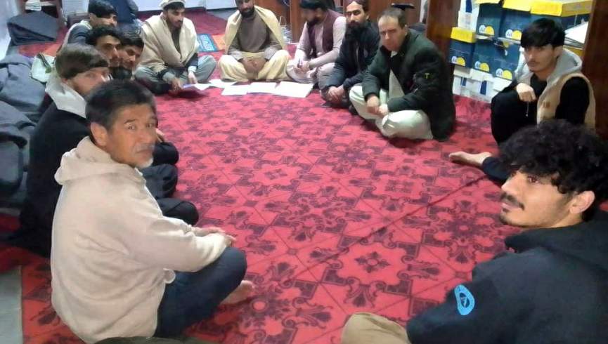 یازده تن زندانی افغان از زندانی در پاکستان آزاد شدند