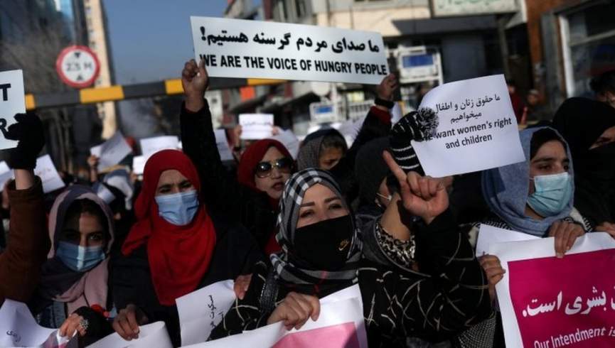 واکنش زنان معترض به نشست دوحه؛ "طالبان سزاوار محاکمه‌اند نه مذاکره"