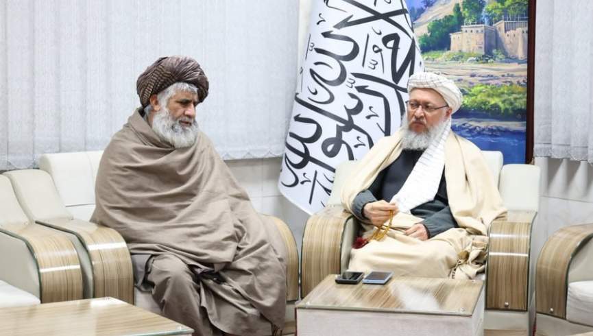 معاون اداری گروه طالبان با والی ولایت ننگرهار دیدار کرد