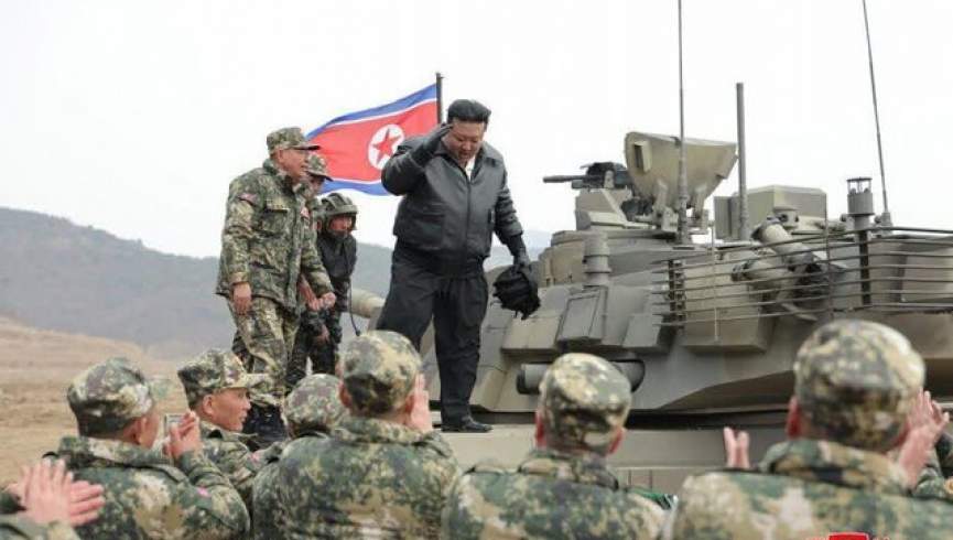 رونمایی کیم از تانک جدید کوریای شمالی