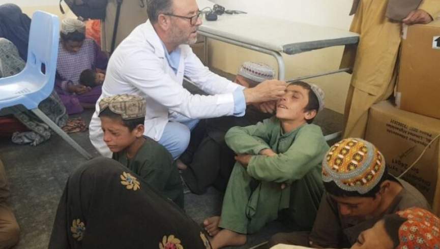 ترکي ډاکټرانو په ننګرهار کې د سترګو د ۳۱۰ ناروغانو درملنه وکړه
