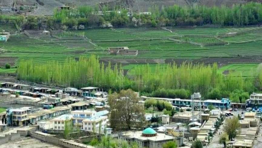 طالبانو په خوست ولایت کې د یوه کور مالونه لوټ کړی دی