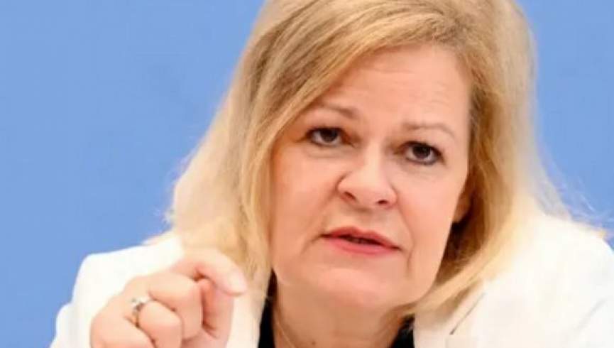 فایزر: مذاکرات محرمانه برای اخراج مهاجران مجرم به افغانستان ادامه دارد