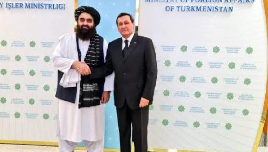 مولوی امیرخان متقی و رشید مردوف درباره پروژه تاپی، تمدید راه آهن و انتقال فایبر نوری گفت‌وگو کردند