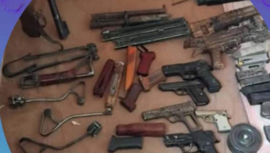 مروز او سمنګان ولایتونو کې یو شمېر وسلې او مهمات کشف شول