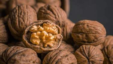 کاهش چشمگیر خطر ابتلا به آلزایمر با مصرف منظم چهارمغز