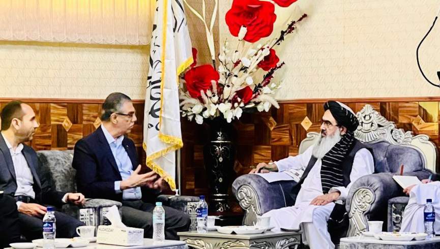 بنیاد آغاخان در زمینه‌های ارتقای ظرفیت کارمندان صحی و حمایت از بیماران سرطانی همکاری می‌کند