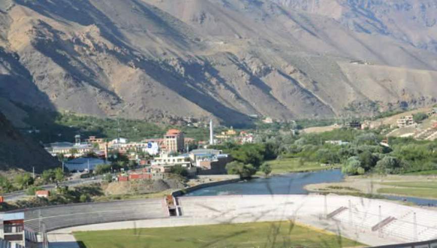 په ښځو چادرۍ اغوښتل د مذهبي ارزښتونو خلاف او د طالبانو د تاوتریخوالي پالیسیو یوه برخه ده