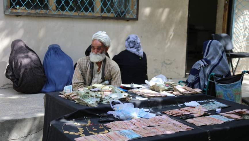 بازداشت 7 گدا با بیش از 670 هزار افغانی و سه عدد لاکیت طلا